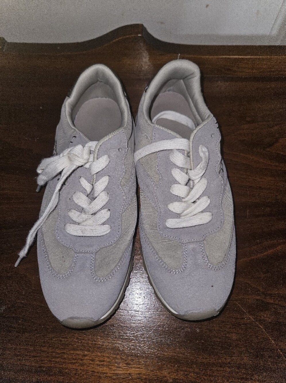 Blowfish Malibu Valley Gray Lace Up Sneakers Size 7.5M!